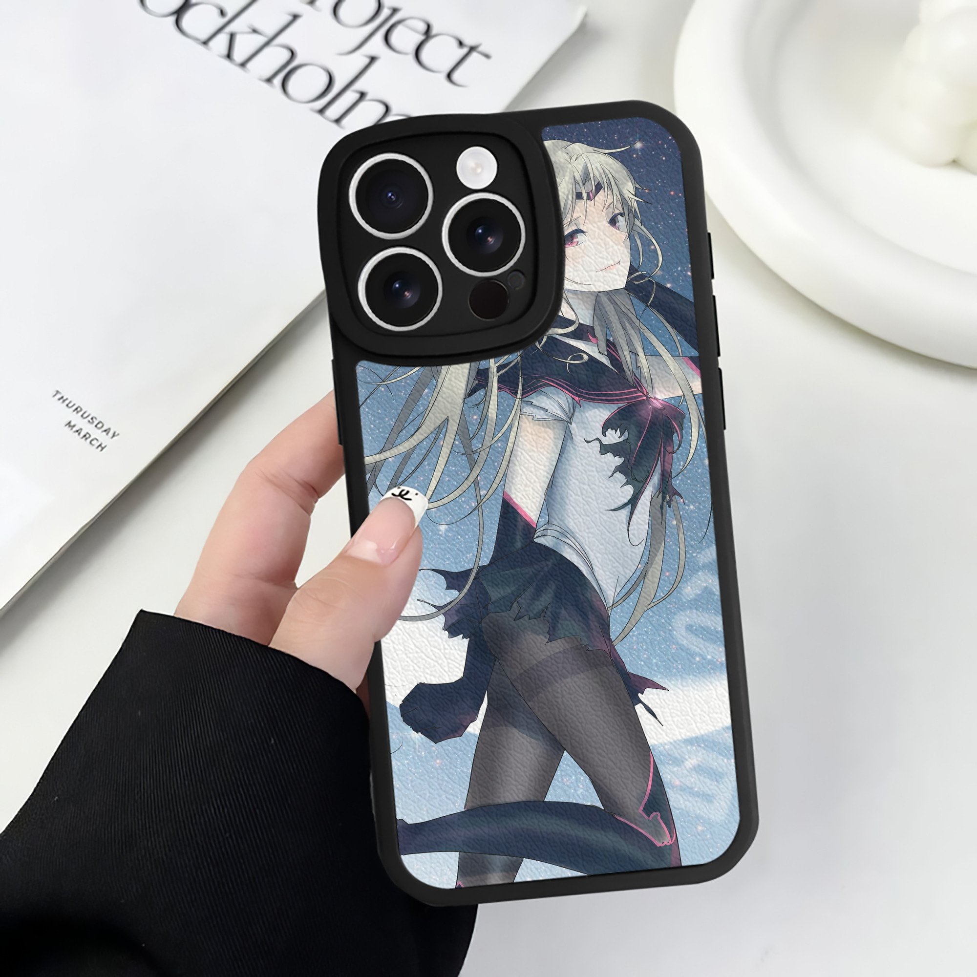 （画像用） 美少女戦士セーラームーン Sailor Moon 【iPhone 16シリーズ対応】シリコンスマホケース（レザー調） 材質：シリコン
